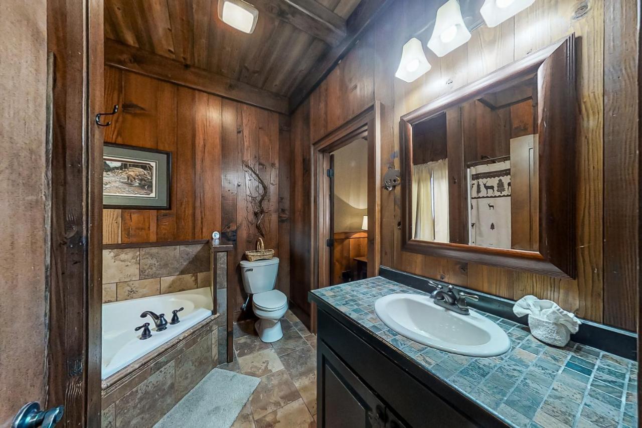 Mountain Solitude Cabin وير فالي المظهر الخارجي الصورة